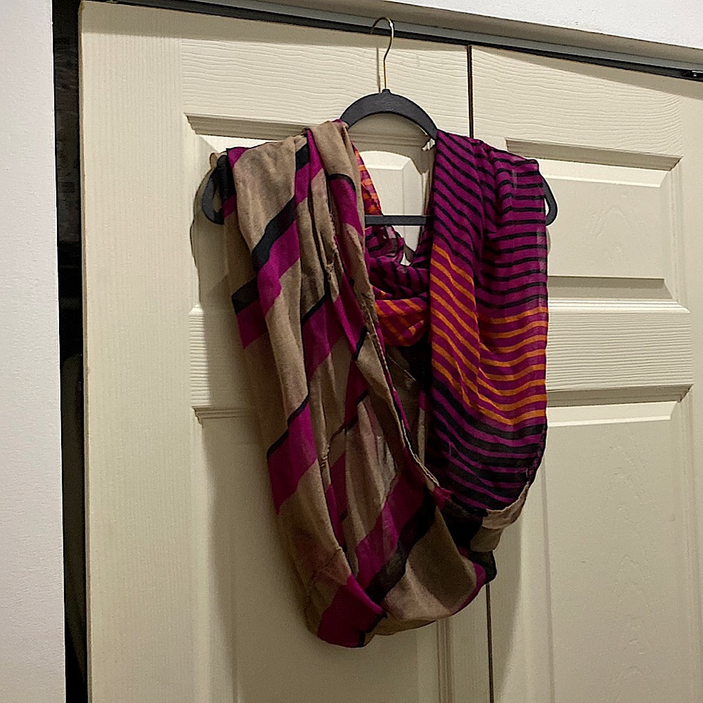 Infinity scarf